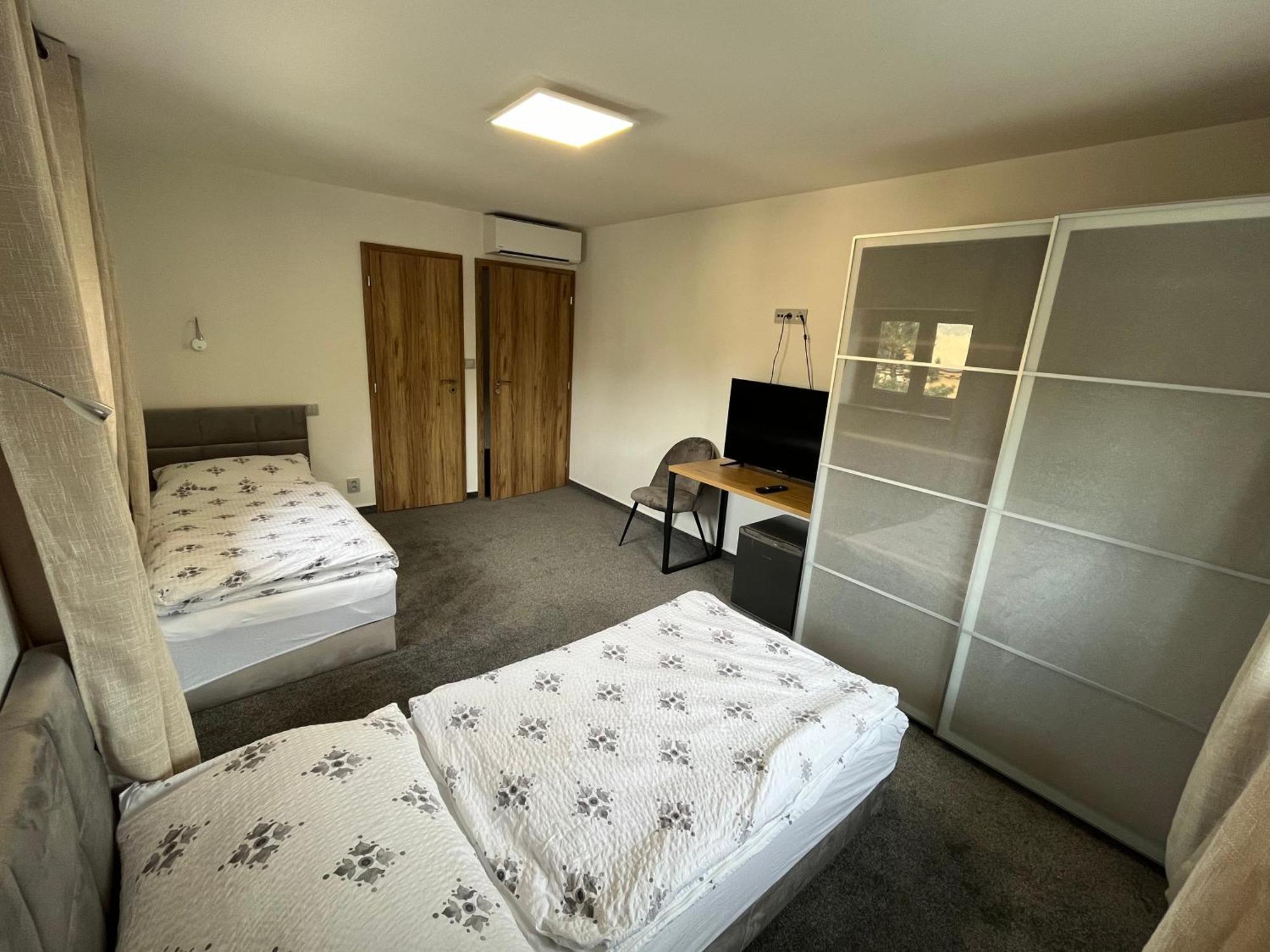 Hotel Algar Opava Dış mekan fotoğraf